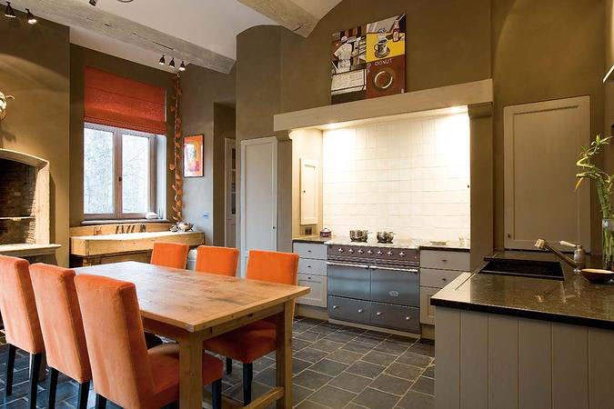 Lacanche Chagny in a kitchen setting